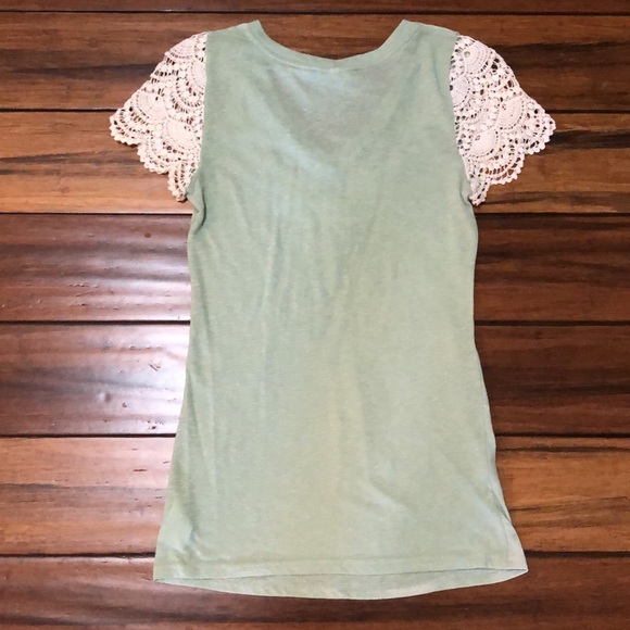 Miss Me V-neck Tee - Picture 4 of 4